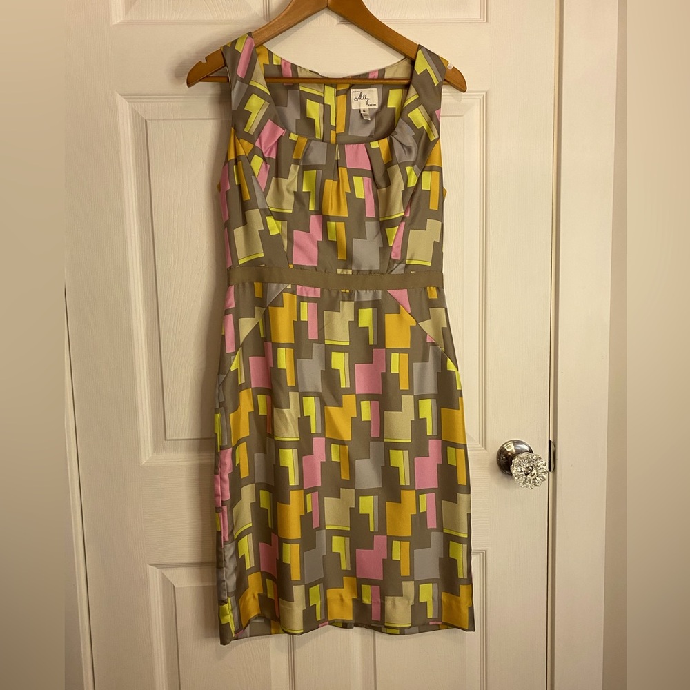 Milly of New York Italian silk mod mini dress. size 6 made in New York.